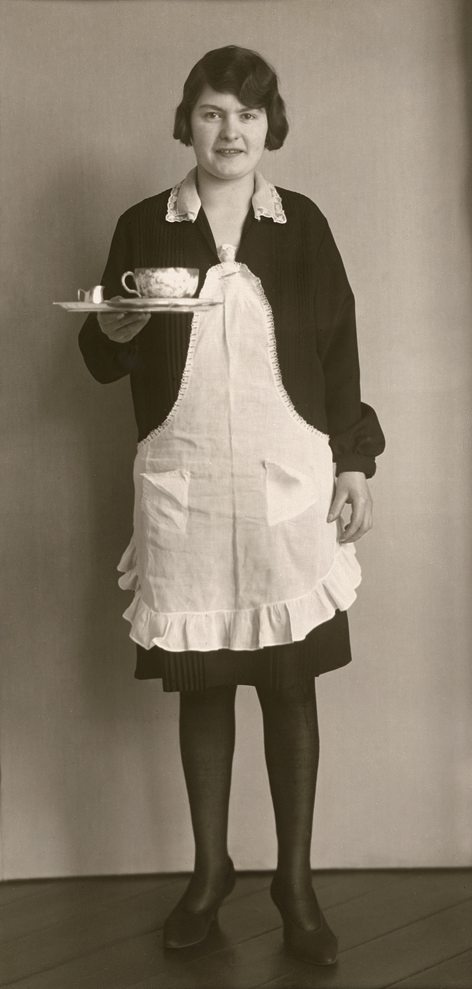 Café Waitress, 1928-29