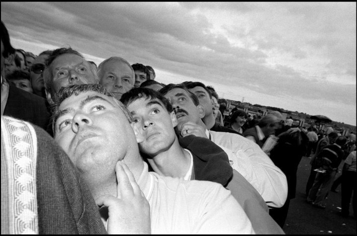 Bruce Gilden - Ireland, Horse Fair, Ballinasloe, 2000