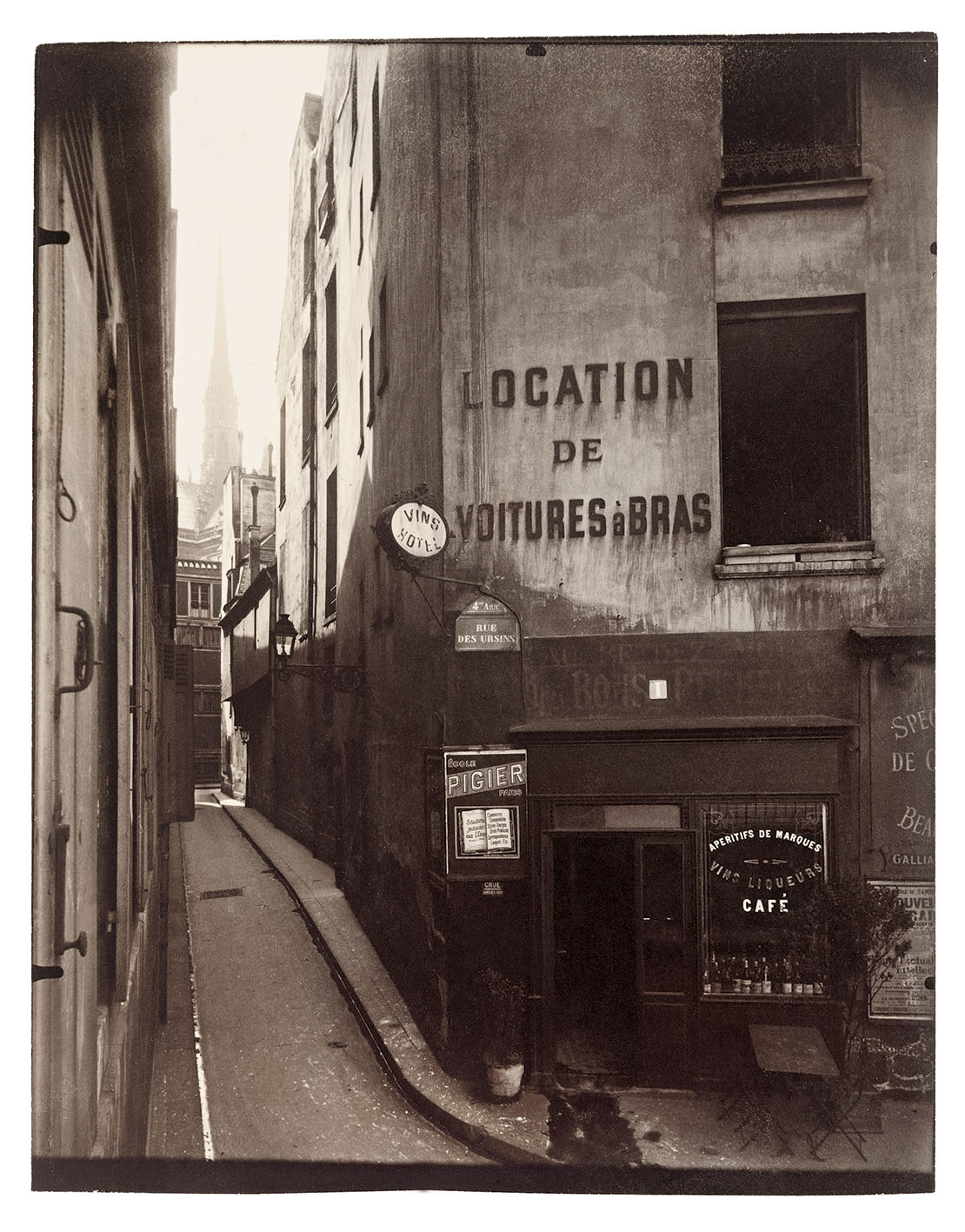 Rue des Chantres, IVe, Paris, 1923