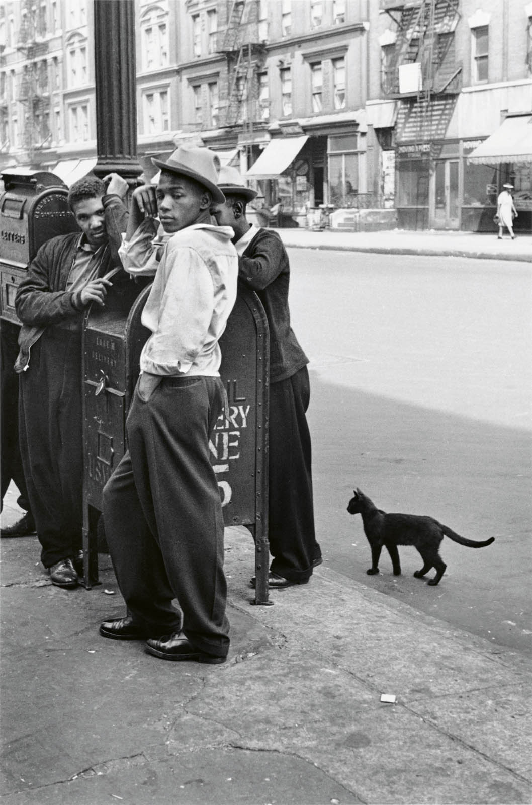 Helen Levitt - New York, c. 1945