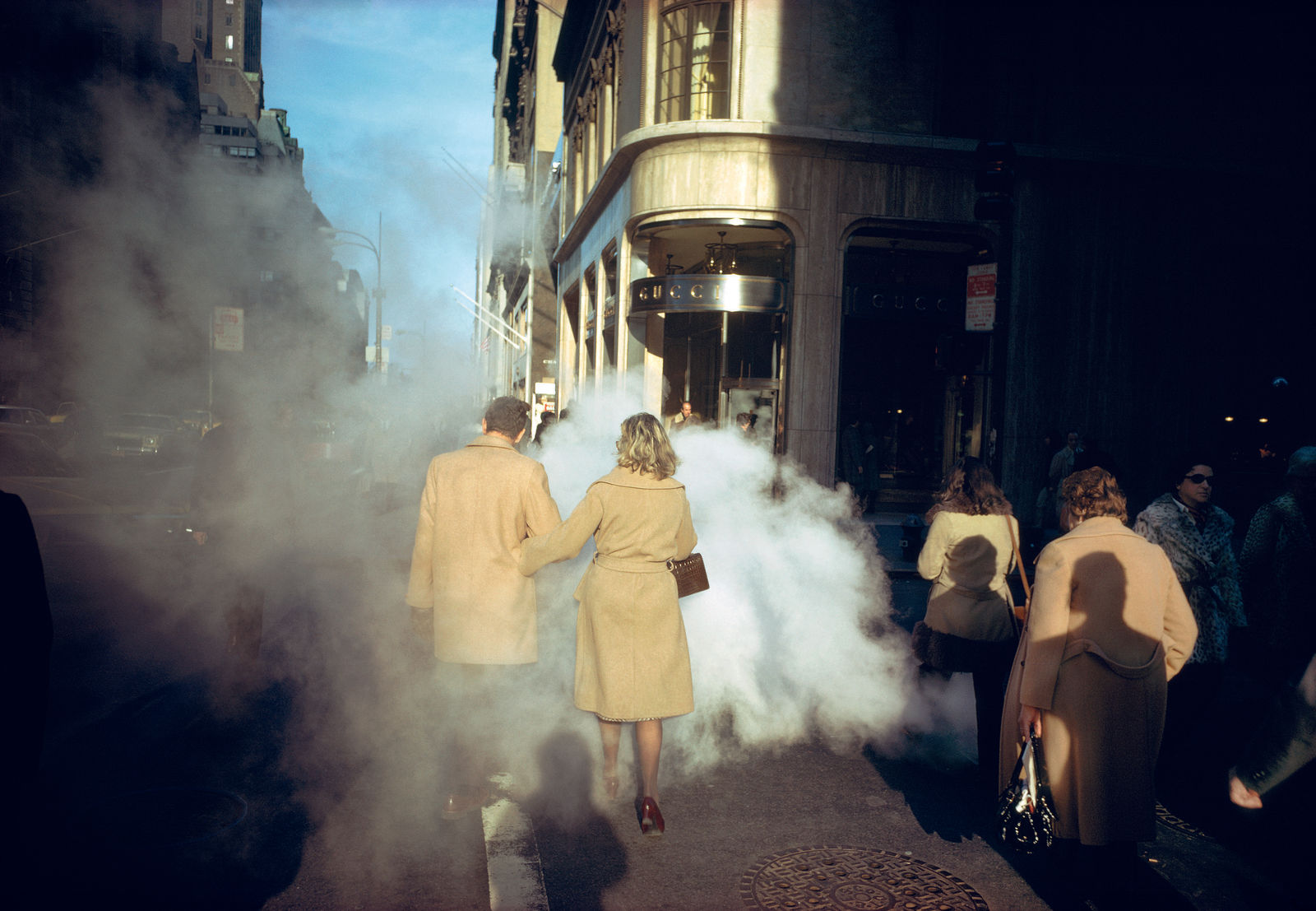 Camel Coats, Fifth Avenue, New York, 1975 — Joel Meyerowitz