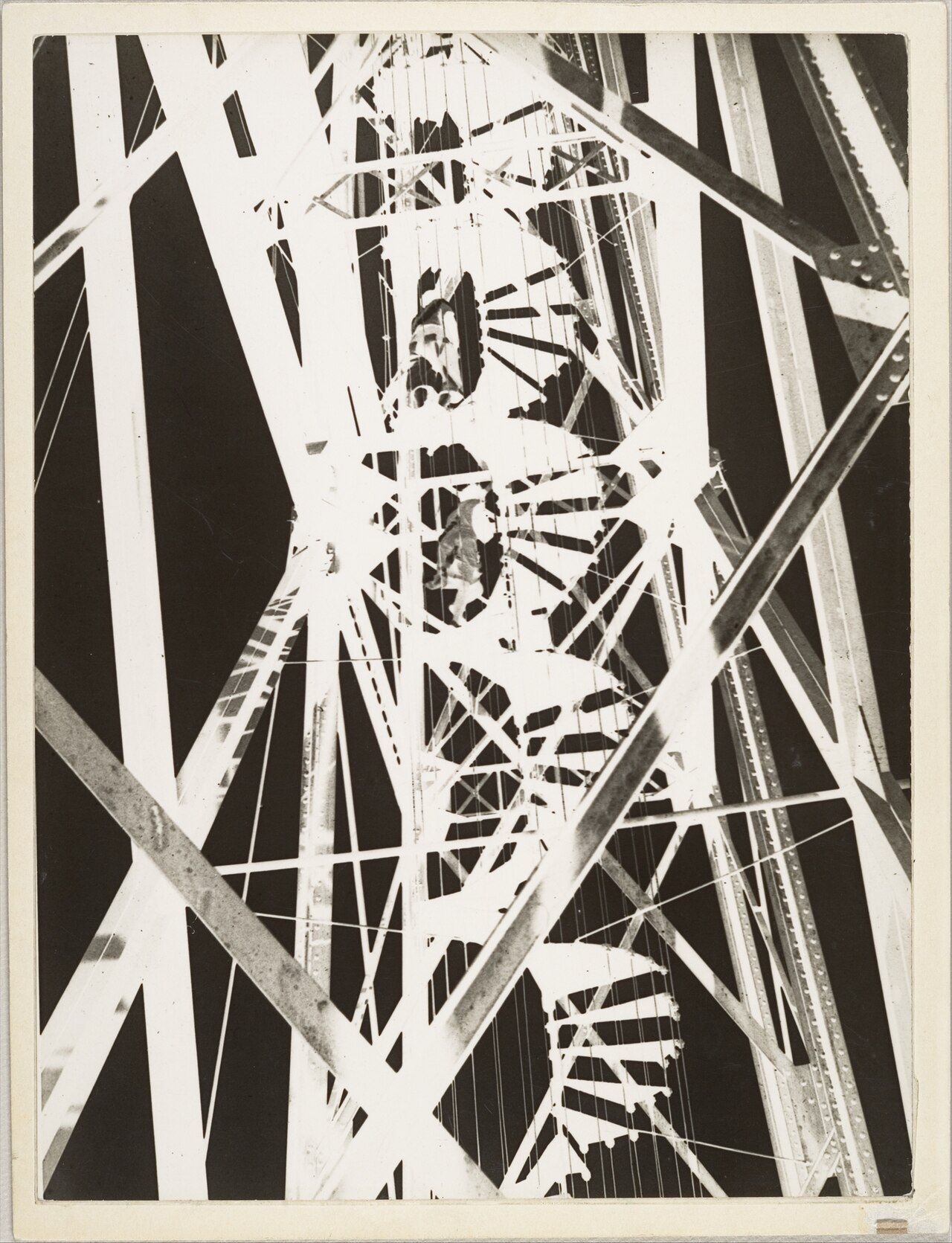 Pont Transbordeur, Marseille by L&aacute;szl&oacute; Moholy-Nagy, 1929