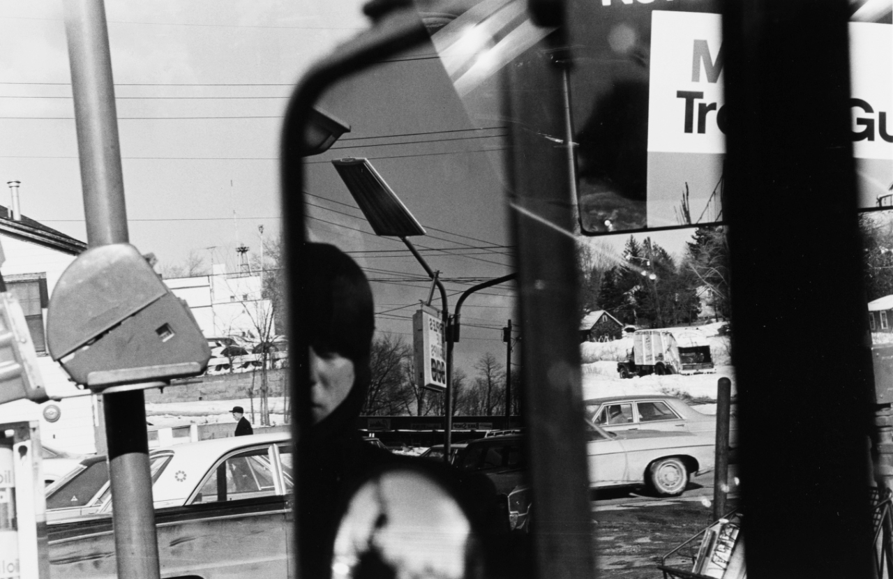 Hillcrest, New York, 1970 — Lee Friedlander