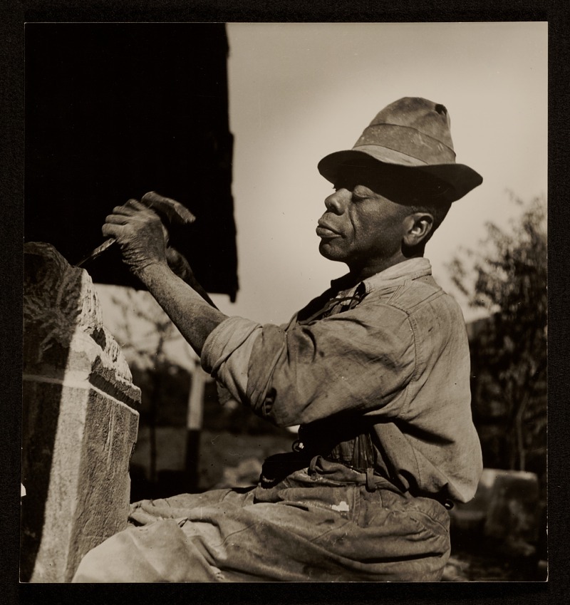 Sculptor William Edmonson at work, photographed by Louise Dahl-Wolfe, 1937