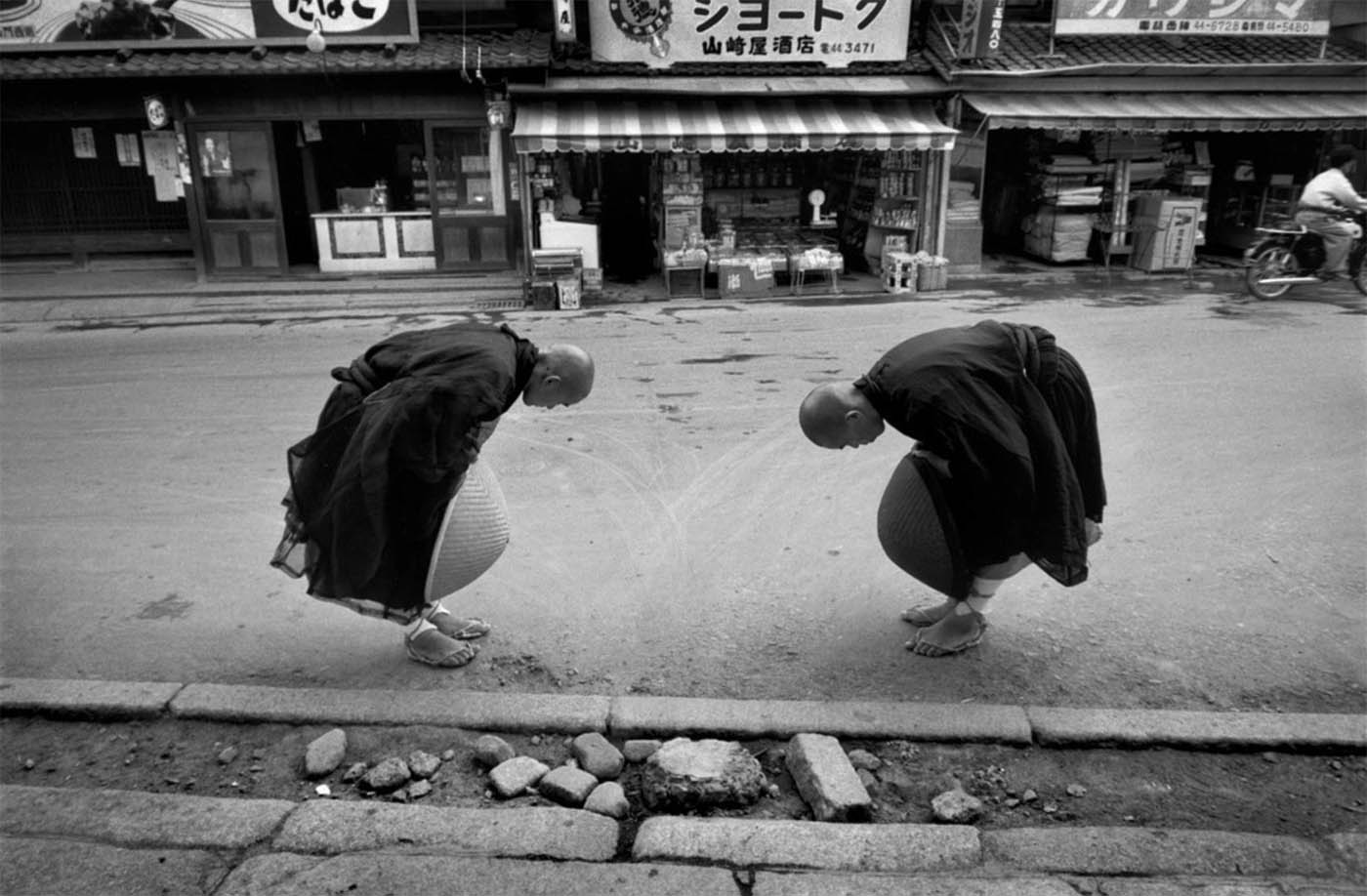 Two Monks, Kyoto, Japan, 1961 — René Burri