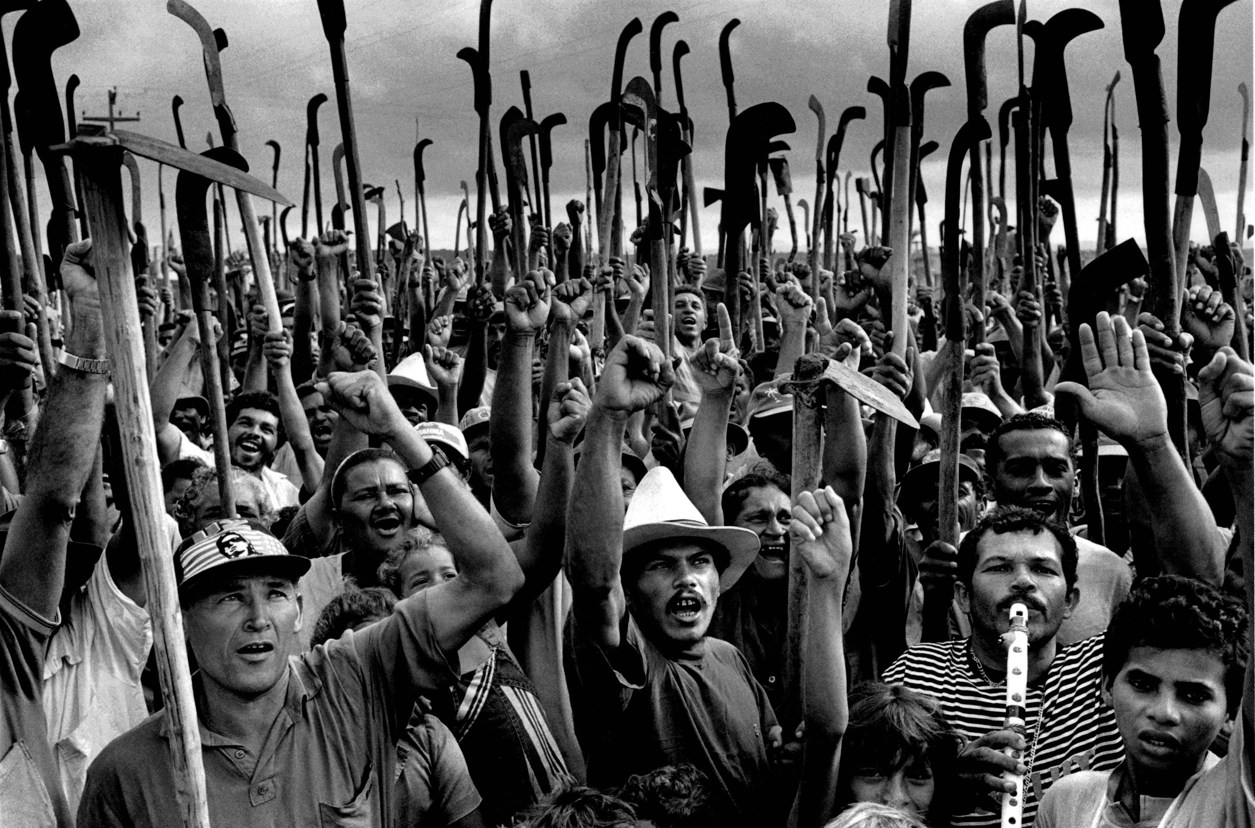 Farm Workers, Brazil, 1988 — Sebastião Salgado