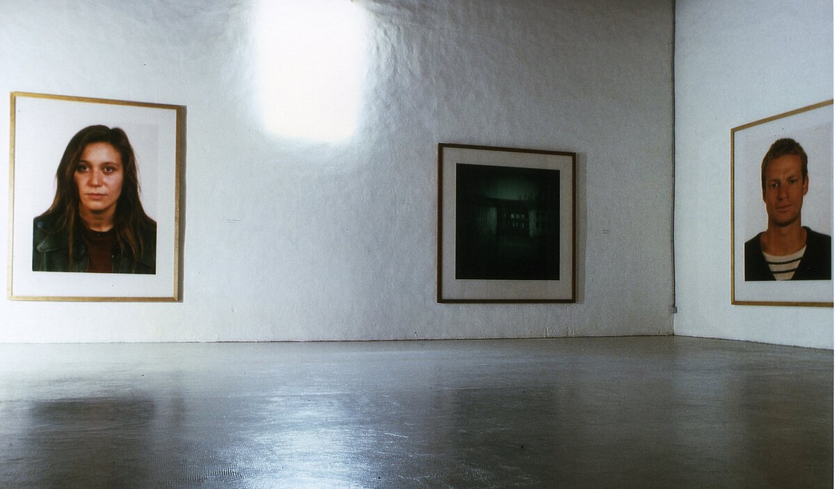 Thomas Ruff exhibition installation view, 1997