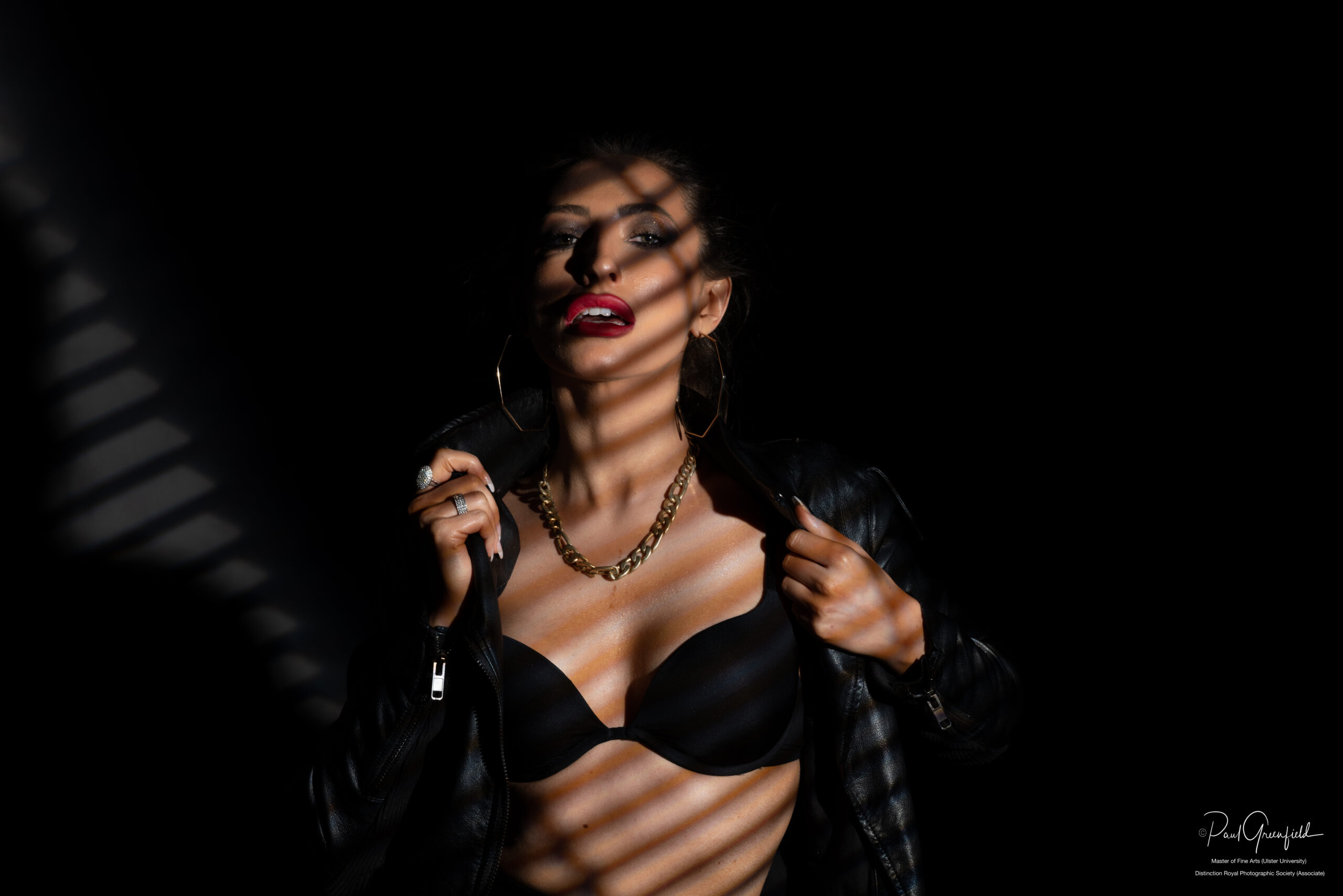 10210 03-04-22 RPS Classic Fashion and Beauty Lighting Masterclass ( LEICA SL2 - VARIO-ELMARIT-SL 1-2.8-4-24-90 ASPH. - - Manual - ¹⁄₁₂₅ sec at ƒ - 11 - ISO 100 - 0 EV ) 1000788